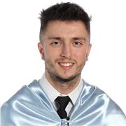 Docente de educación primaria imparte clases de cualquier asignatura